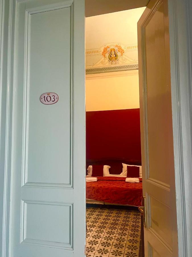 Hotel Valentino Catania Exterior photo